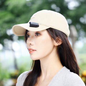 Ulanzi A100 clip-on wireless lavalier microphone 43x18x18mm with omnidirectional pickup for hands-free recording and content creation