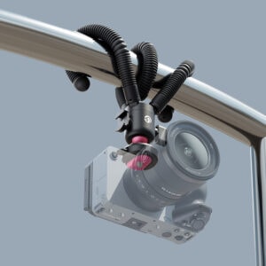 Ulanzi MT91 tripod with fill light and microphone setup